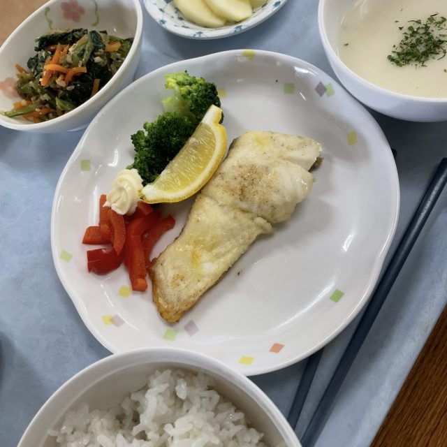 スズキのムニエル