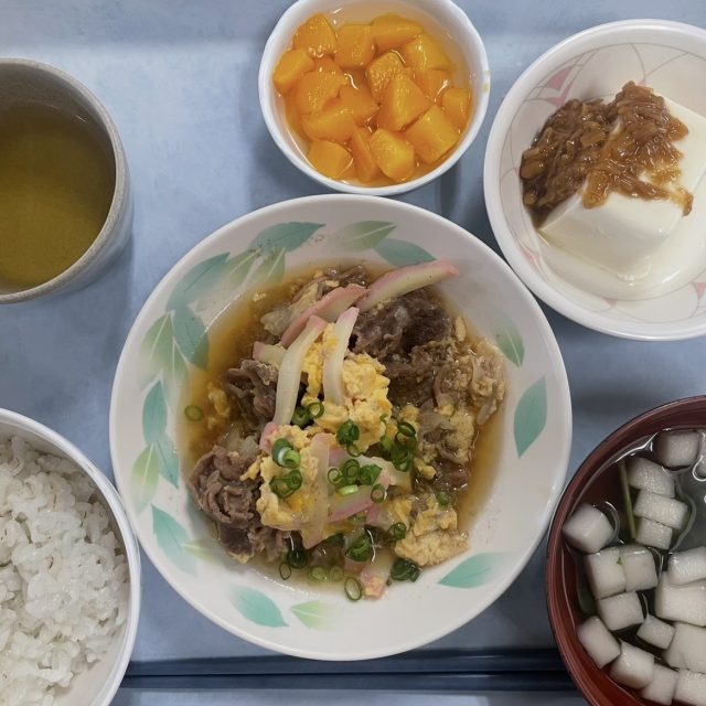 本日の昼食は「開化煮」