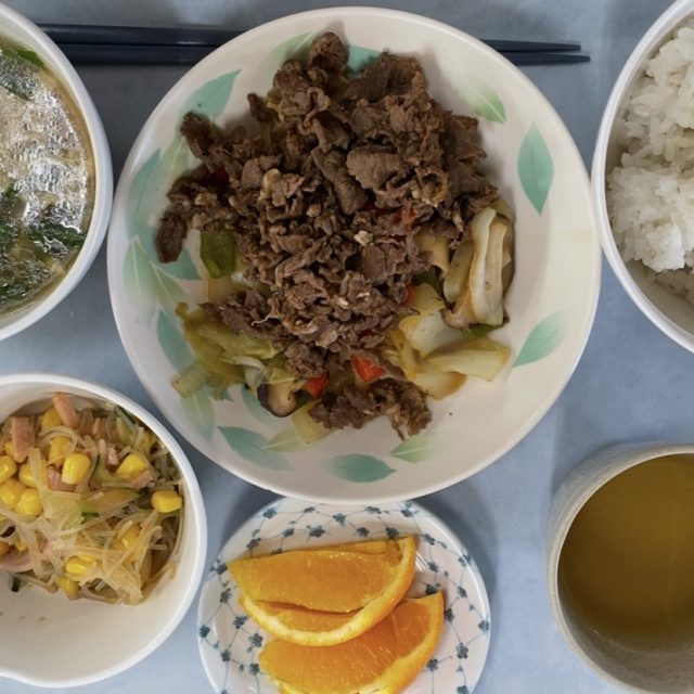 椎ノ木荘 昼食紹介