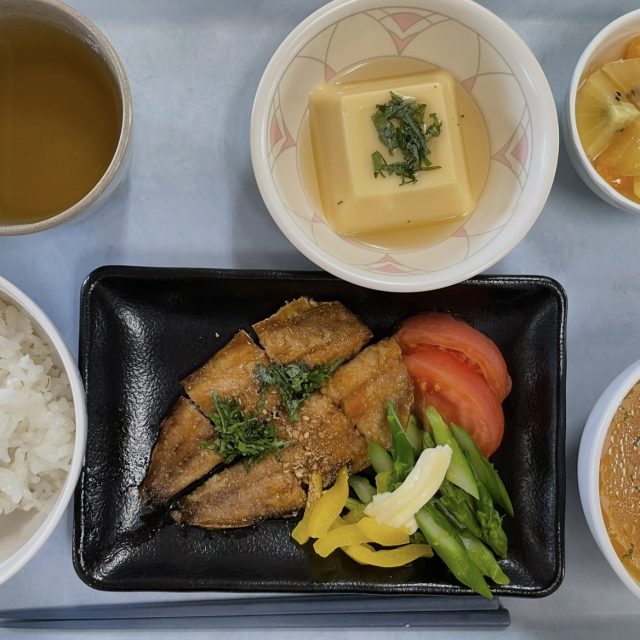 今日のお昼は「鰯の蒲焼」！