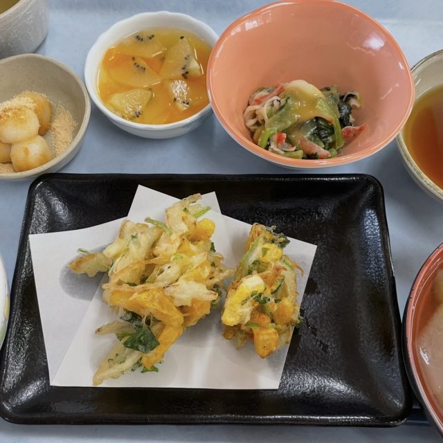 お盆のお昼ごはん。「自分の親にも食べさせたい」と思える食事を。