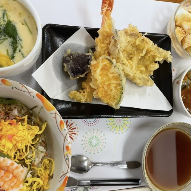 茶碗蒸しに添えられた、小さな「ゆず」